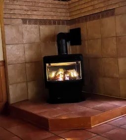 Close to Storyland & hiking trails with AC system including all sleeping areas. - Image 3