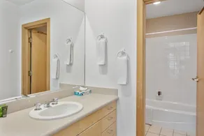 4208 - One Bedroom Standard Creekside Condominiums - Image 3
