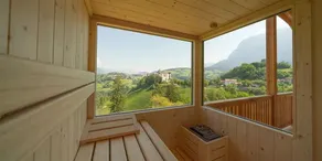 Apartment \"Schlosshof Himml\" with Mountain View, Private Terrace & Wi-Fi - Image 2