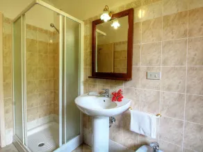 x000D Boutique villa with pool - Image 4