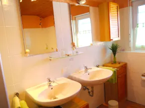 Modernly furnished apartment on the upper floor in absolute calm. - Image 2