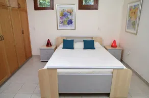 SUPERB VILLA - Image 5