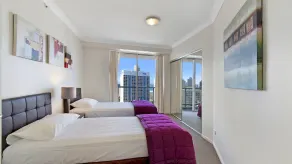 2 BDR OCEAN VIEW - CHEVRON TOWER * Beach Central Location* - Image 5
