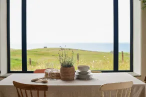 Cottage with Stunning Sea views - Image 4