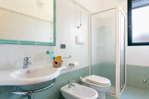 Villa \"Tenuta Concamarau\" con piscina privata, 2 terrazze private e Wi-Fi - Image 3