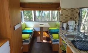 The caravan and its drop of WATER - Image 5