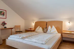 Appartamento 'Haus Rosengarten Apt C' con vista sulle montagne, terrazza privata e Wi-Fi - Image 5