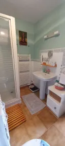 Whole cozy country cottage in South of France. - Image 3