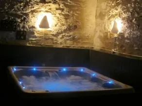 Near Santiago. Casa Fonte do Barro & OPTIONAL Jacuzzi (for an additional fee).  - Image 4