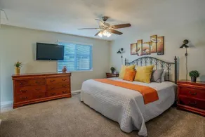 The Industrial - Pet Friendly Home with Garage by Boise Fairgrounds - Image 5