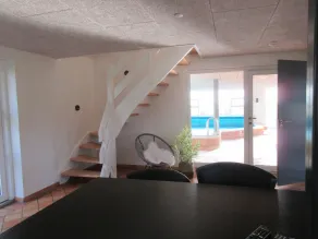 Skønt poolhus. Gennemrenoveret i 2019 med flot udsigt over Limfjorden. - Image 4