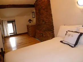 Holiday Cottage with Scandinavian Hot Tub located in Bussiere Poitevine - Image 3