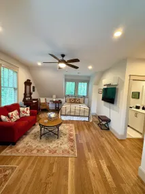 Black Mountain Babbling Brook Bungalow - Image 3