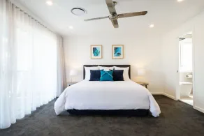 Beach Retreat Merewether - Image 3