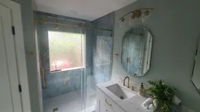 Beautiful, newly renovated ranch with private pool, 25 minutes from the beach. - Image 5