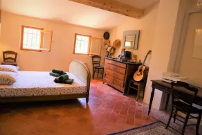 BASTIDE in the HEART of the Provencal valley - Image 3