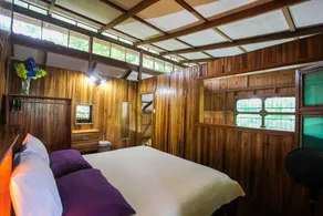 Cozy Caribbean Beachfront House (Pet & Kid Friendly) - Image 4