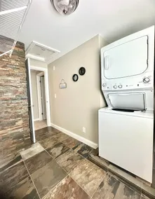 Beautiful Renovated Home Walk to University of Maine in Orono - Image 2