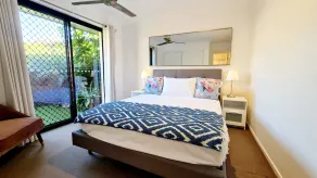 Eden, Elegance by the Bay - Image 4