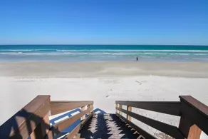 Palm House 3B with oceanfront views, pool, and private beach access - Image 4