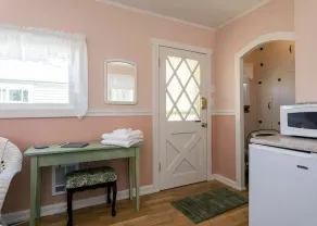 Cozy Cottage Close to Crater Lake - Image 5