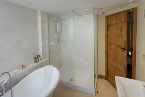 Gorgeous cosy dog friendly Nidderdale  cottage built 1780  short walk to shops - Image 5