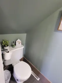 Cozy Little Getaway - Image 4
