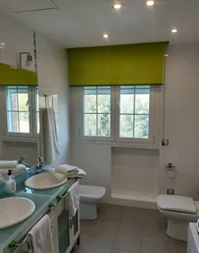 Holiday Home 'Pablo Picasso 9' with Mountain View, Wi-Fi and Air Conditioning - Image 3