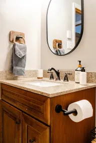 Cozy Beach House – Minutes from Best Sunsets and Wineries! Baby & Kid Friendly - Image 4