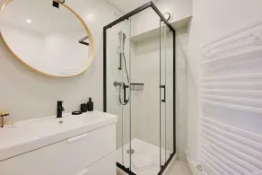 Bright modern studio for 2P - La Defense - Image 2