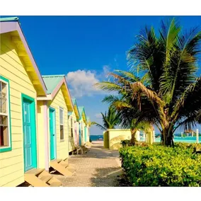 If you are a solo traveler or in a couple and travel on a budget - no ac - Image 5
