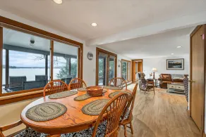 Waterfront home sleeping 10 located on Cummings Cove on Lake Winnipesaukee - Image 3