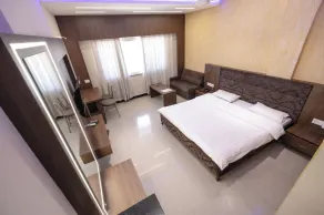Vikramaditya Panposh Rd - Image 4