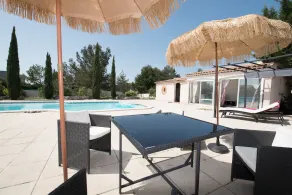 Proximité Cassis et plage, magnifique villa provençale avec piscine chauffée - Image 5
