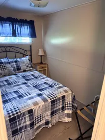 Messalonskee Lake Camp Escape; Family‑Friendly, Shared Waterfront, Sleeps 8 - Image 4