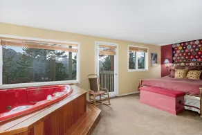 Deering Crest - Image 4