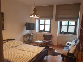TOP apartamento moderno - recentemente renovado, com varanda - Image 5