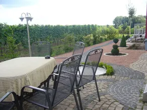 Double room, shower, WC, 1 bedroom - Wine and guest house Matt-Schwaab - Image 2