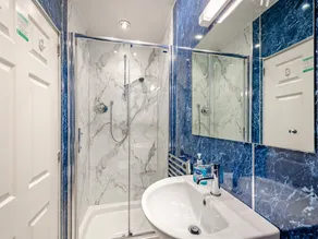 7 bedroom accommodation in Portpatrick - Image 4