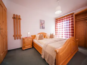 Lovely home with views of the ski slope - Image 5