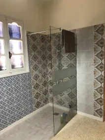 Grande Maison Avec Piscine et Grand Jardin Arboré Situé à 1km de Djerbahood - Image 3