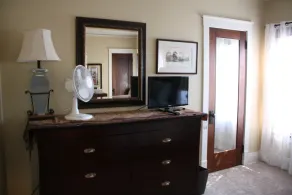 Welcome to Grandma's House! I'd love to host your family&friends! 2 night min! - Image 2
