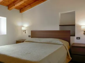Nice apartment for 4 guests with pool, A/C, WIFI, TV, patio and pets allowed - Image 4