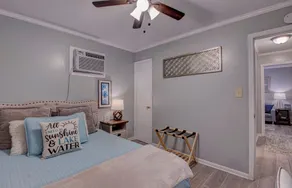 Lakefront Cabin - Image 3