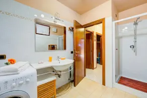 Casa Angiolina Lake & Mountain View Terrace - Happy Rentals - Image 3