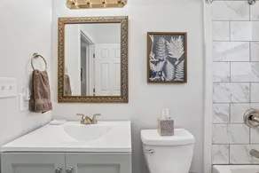 Hilltop House - country music cottage · Country Music Cottage - Close to Nashville - Image 2