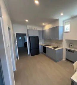 The Palm Tree Cottage - Absolute Waterfront - 5 mins to Hyams Beach - Image 5