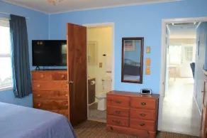 Deacon on Dolphin! Quaint 3rd Row Beach House with Ocean Views! - Image 5