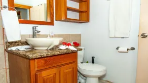 Casa Magdaluz, Recently Renovated Beach House with Great View!! - Image 2
