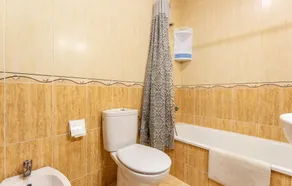 Awesome Apartment In Malaga With Wifi - Image 3